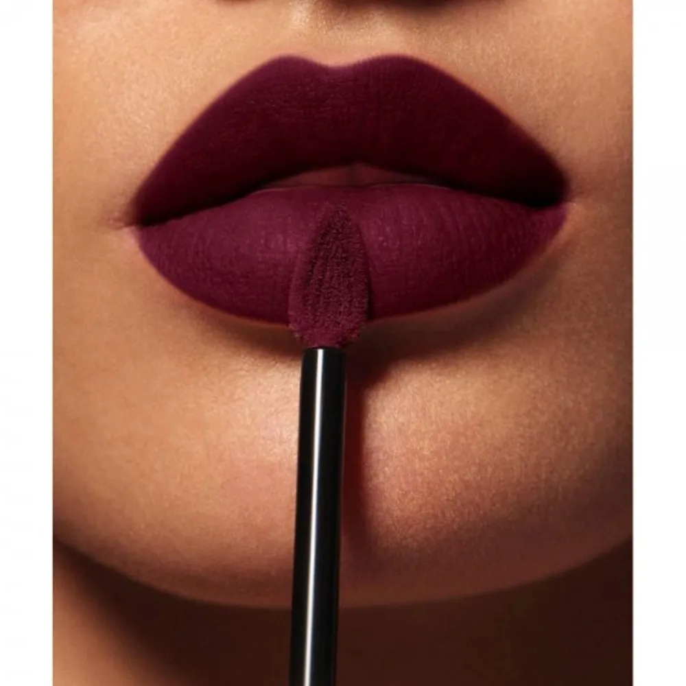 Encre à lèvres matte Rouge signature - 142 Prepared>L'OREAL Hot